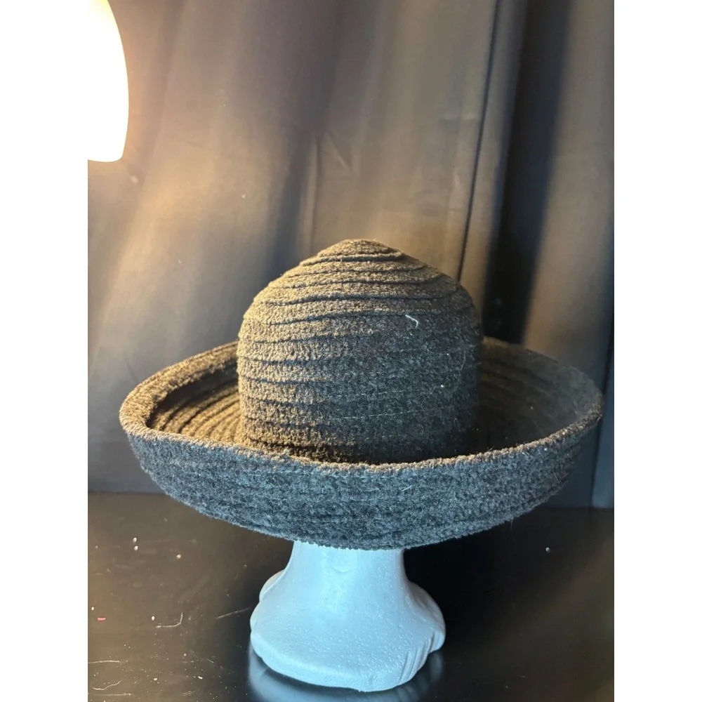 Signature Studio Black Textured Knit Wide Brim Sun Hat RN 31289 Vintage Style